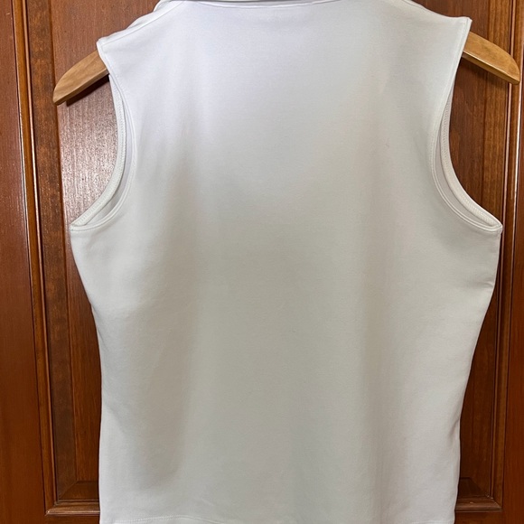 Ann Taylor white sleeveless top with collar size- Medium - Picture 2 of 3